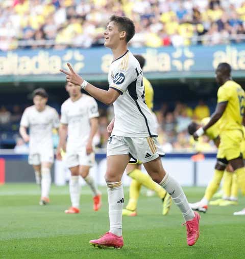 Yıldızlar bile ona hayran! Arda Güler, Mbappe'yi hayrete düşürdü